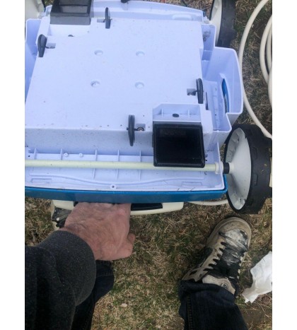 Aquabot Pool Rover Above Ground Robotic Swimming Pool Cleaner (Used)