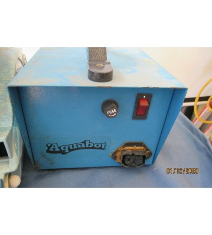 AQUABOT XTREME AUTOMATIC ROBOTIC INGROUND POOL CLEANER