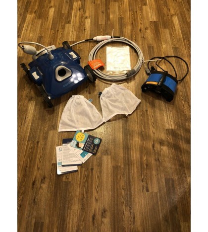 Aquabot Spirit Robotic Pool Cleaner Nice Clean Works Great! Lightly Used Tested!