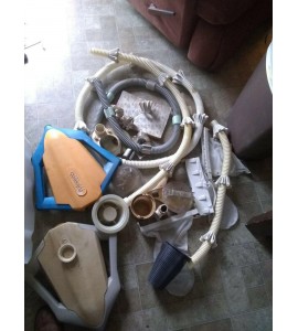 Polaris pool vacuum and light kit