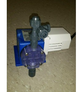 X024-XA-AAAAXXX Pulsafeeder / Chem Tech Chlorine Injection Pump X024-XA-AAAAXXX Pulsafeeder / Chem Tech Chlorine Injection Pump