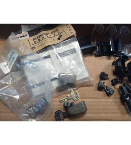 Yakima Mako Saddles; Yakima Hully Rollers; Lock Housings; Straps-Set; misc.parts