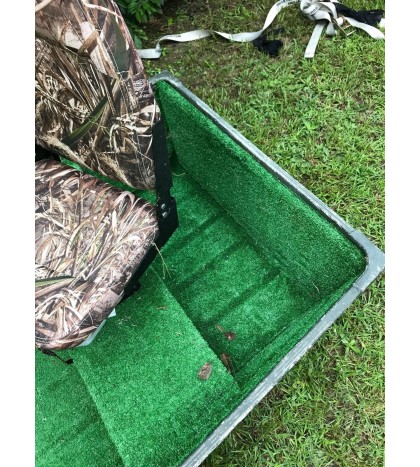 12 foot Alumna craft new carpet newbattery. Slightly used trolling motor