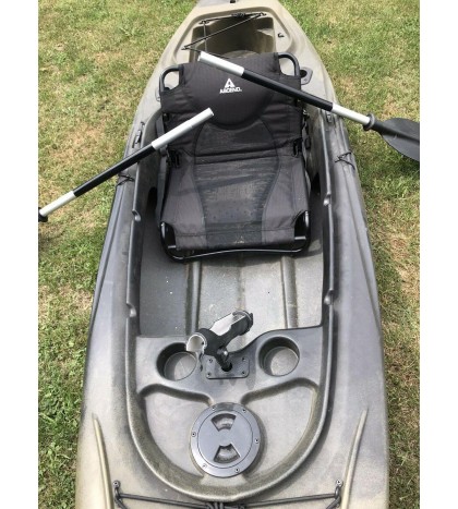 Camo Asend Fishing Kayak 10 Foot Used No Leaks