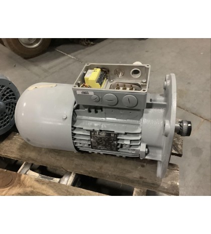 NORD SK 908 3PH 1660RPM 1,10KW 1,50HP 230/460 GEAR MOTOR