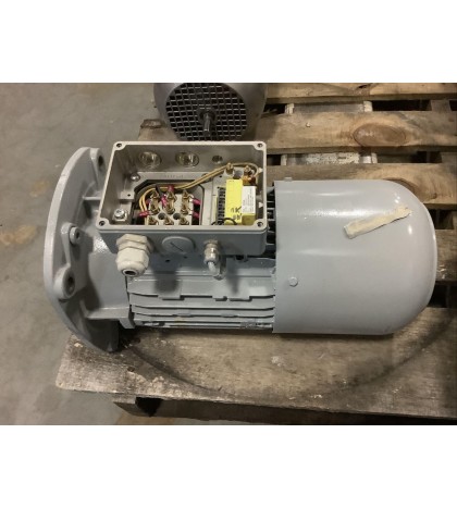 NORD SK 908 3PH 1660RPM 1,10KW 1,50HP 230/460 GEAR MOTOR