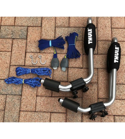 Thule Hull-A-Port model 834 J cradle vertical kayak carrier roof rack w/ straps