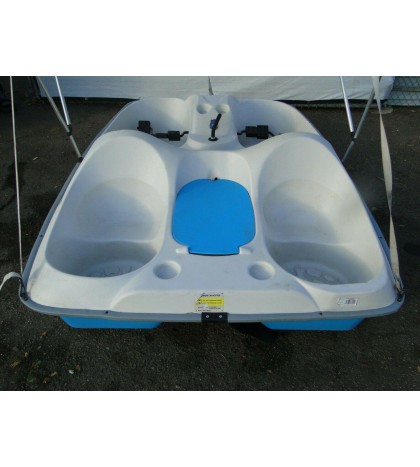 Sun Dolphin 5 PEDAL BOAT Paddle Boat with Canopy Watercraft