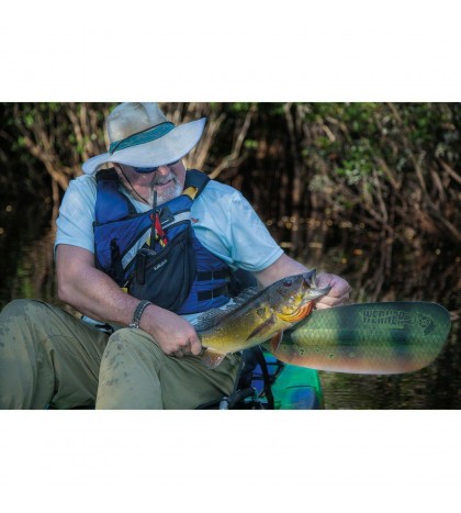 Werner Camano Hooked Fiberglass Fishing Kayak Paddle