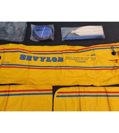 MALBORO SEVYLOR INFLATABLE 2 PERSON KAYAK TAHITI K-79 BOAT CLASSIC w/ PADDLES