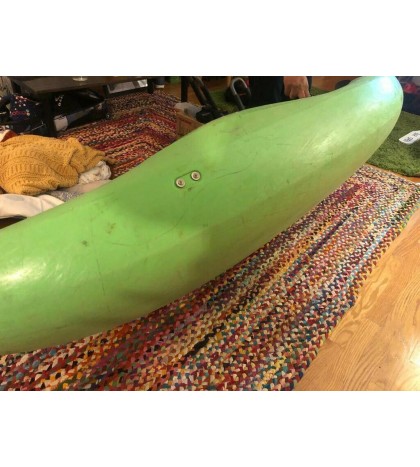 Dagger Nomad Medium , Green , lightly used in class 2 and 3