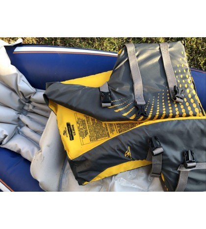 SEVYLOR INFLATABLE 2 PERSON KAYAK 10’ X 34”