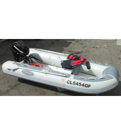 PRICE REDUCED W MARINE PRISTINE 11' PONTOON & CASE LOCAL PICKUP ONLY, $2,000 NEW