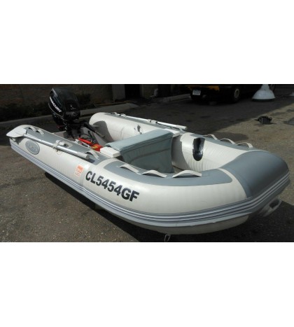 PRICE REDUCED W MARINE PRISTINE 11' PONTOON & CASE LOCAL PICKUP ONLY, $2,000 NEW