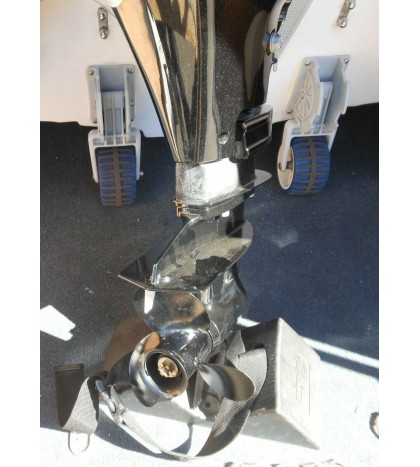 PRICE REDUCED W MARINE PRISTINE 11' PONTOON & CASE LOCAL PICKUP ONLY, $2,000 NEW