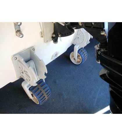 PRICE REDUCED W MARINE PRISTINE 11' PONTOON & CASE LOCAL PICKUP ONLY, $2,000 NEW