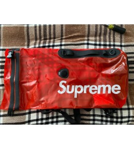 Supreme Sealine Discovery Dry Bag 20L Red 100% Authentic