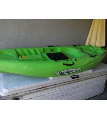 Malibu Ocean Kayak with radar locator 112