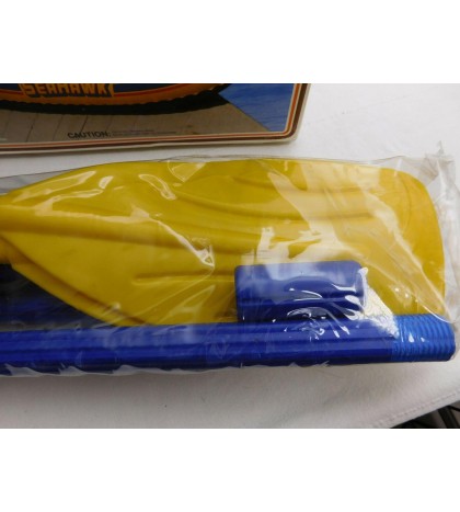 New 1984 Inflatable Two Person Boat SeaHawk 200 w/ Oars 78